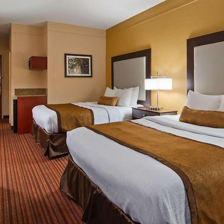 Best Western Plus Strawberry Inn & Suites Knoxville Buitenkant foto