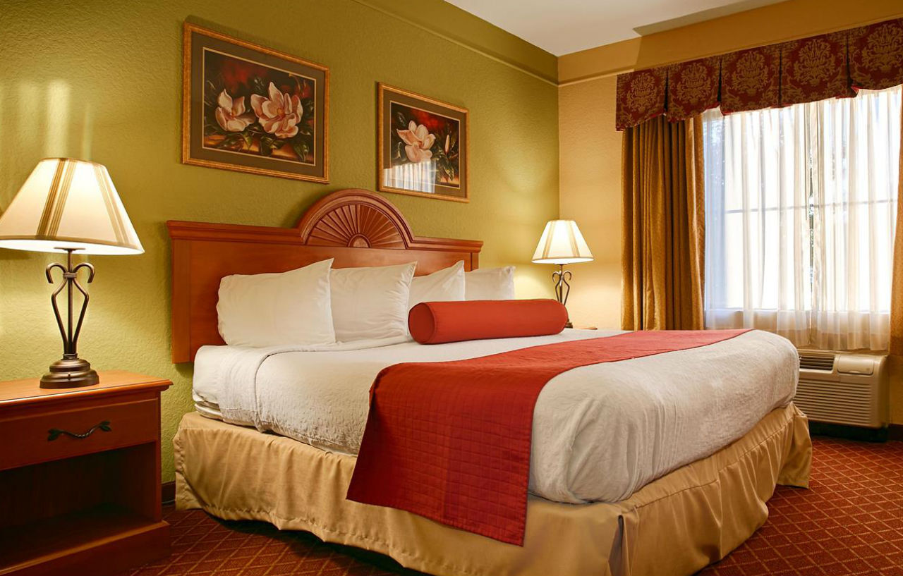 Best Western Plus Strawberry Inn & Suites Knoxville Buitenkant foto