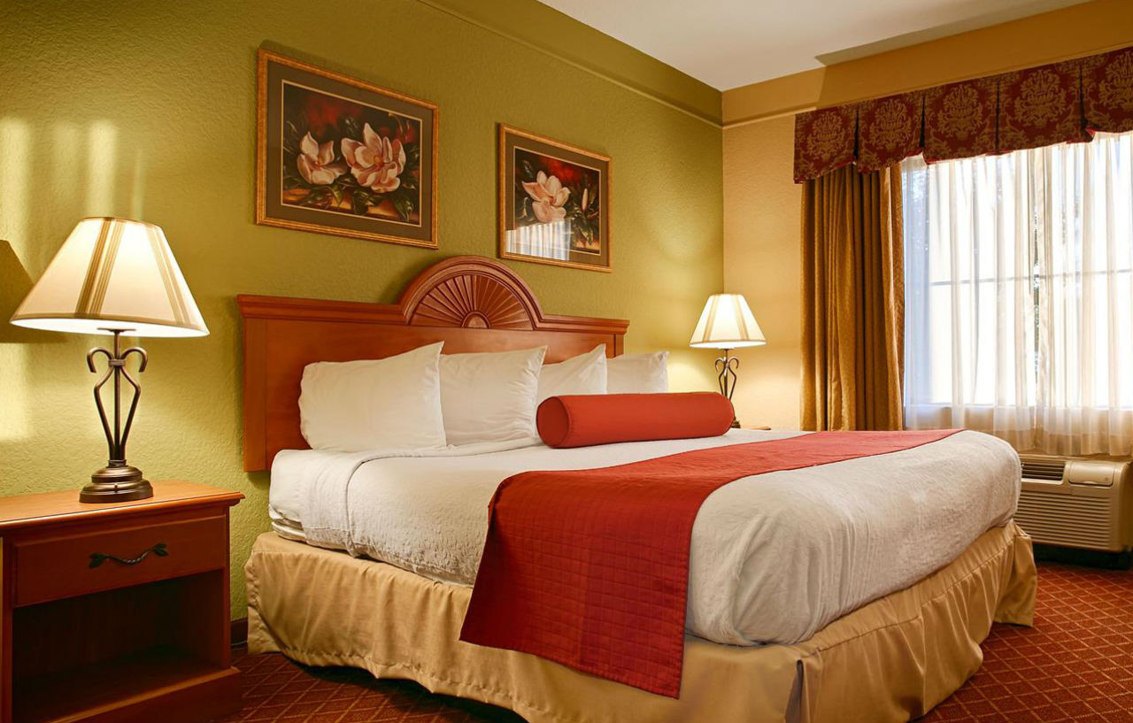Best Western Plus Strawberry Inn & Suites Knoxville Buitenkant foto